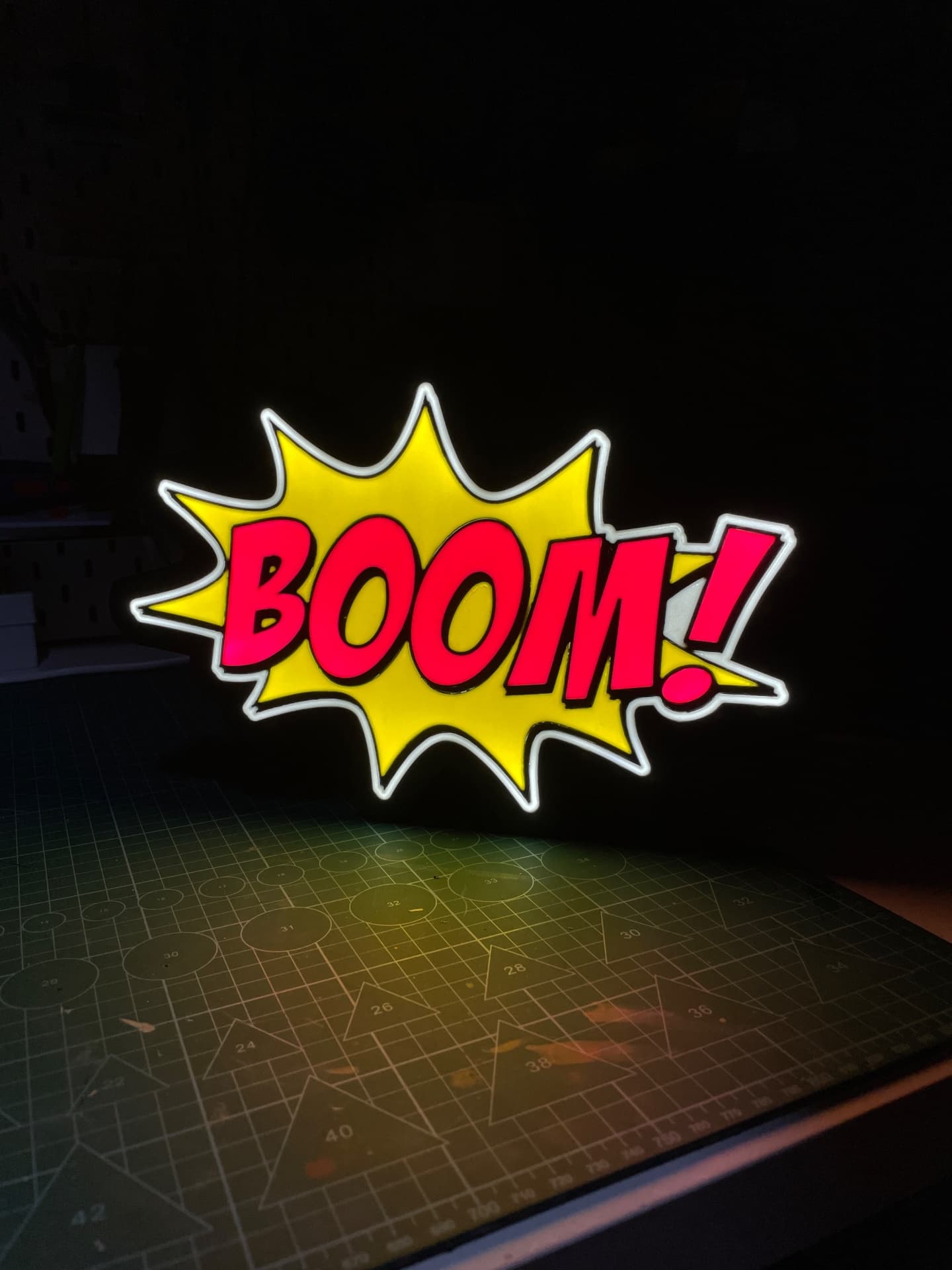 Luminária BOOM!